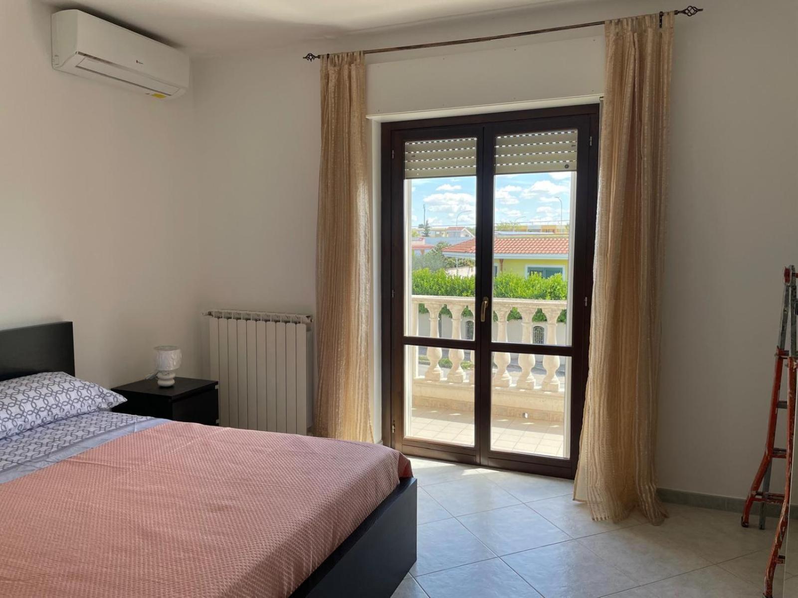Vila A Casa Di Lia Pulsano Exteriér fotografie